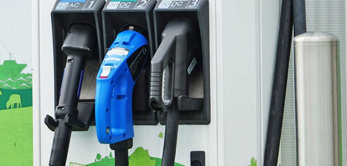 E-Autos beliebt, aber für viele zu teuer
